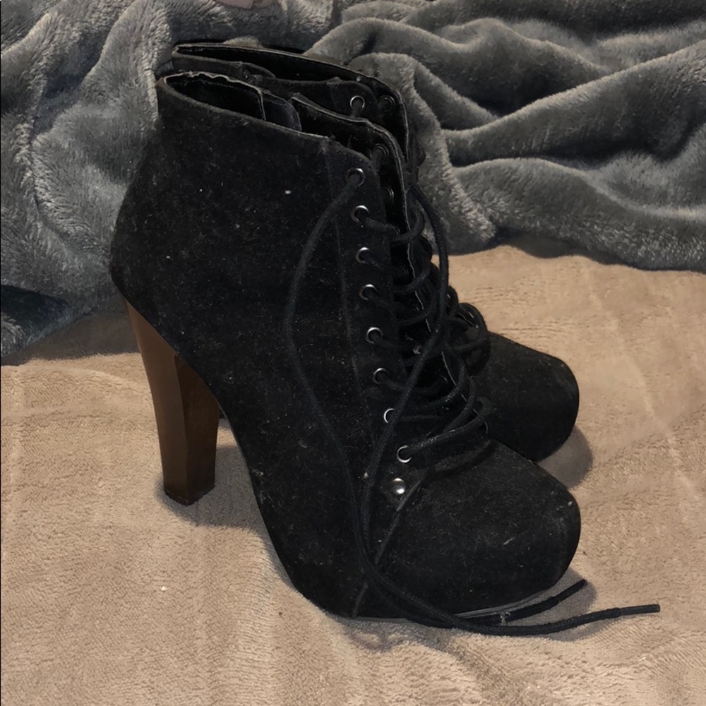 Booties - Picture 4 of 4